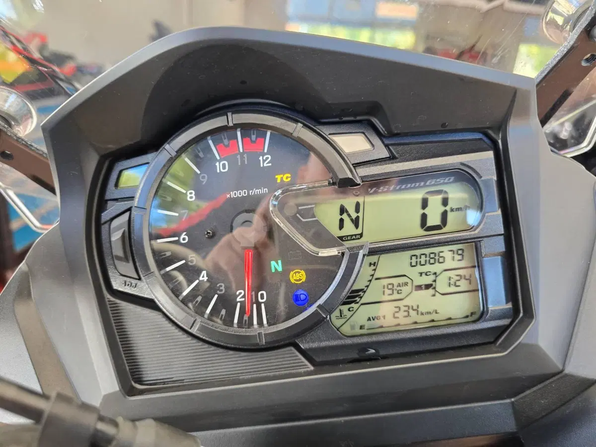 Suzuki V-Strom 650 (2021 - 25) (12)