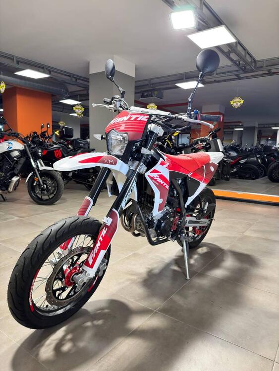 Fantic Motor XMF 125 Motard Performance 4T (2023 - 24) (3)