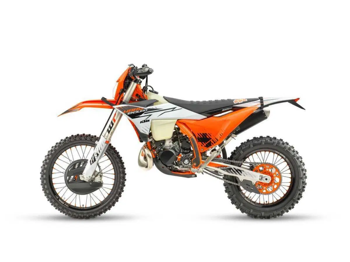 KTM 300 EXC HARDENDURO 2026: nata per l'estremo [GALLERY] (8)