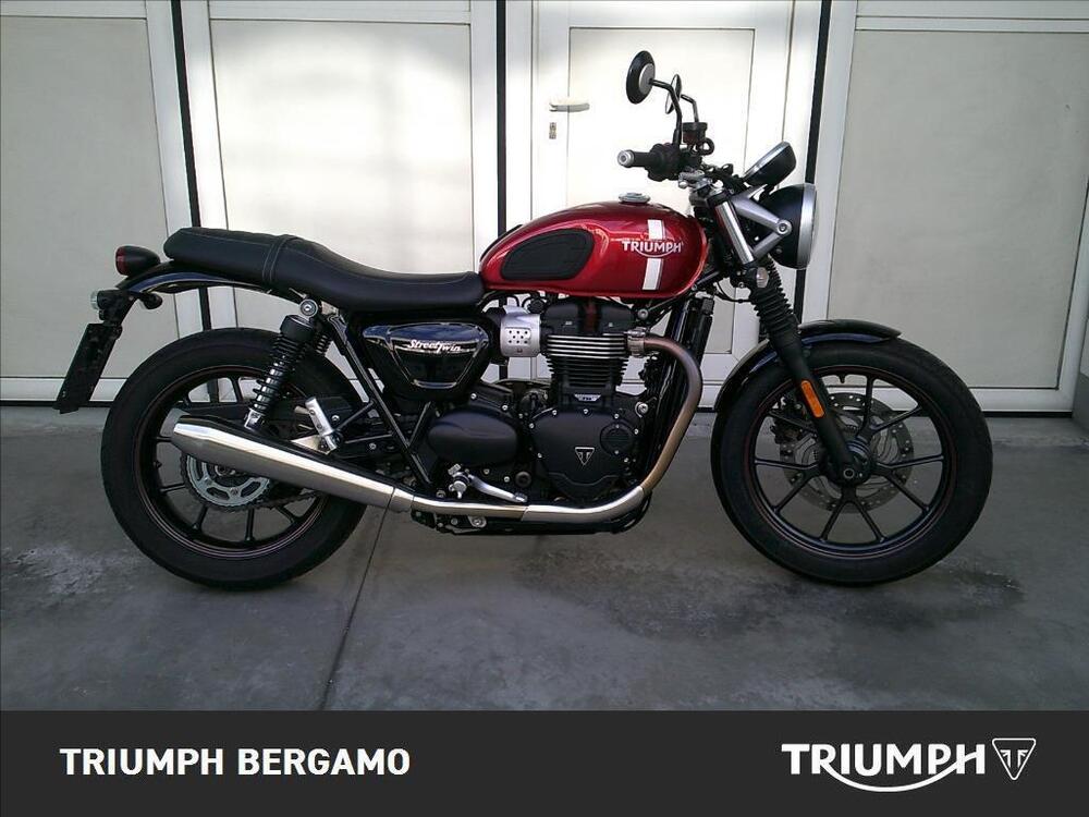 Triumph Street Twin 900 (2016)