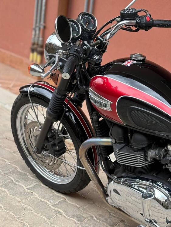 Triumph Bonneville T100 (2008 - 16) (4)