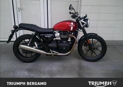 Triumph Street Twin 900 (2016) usata
