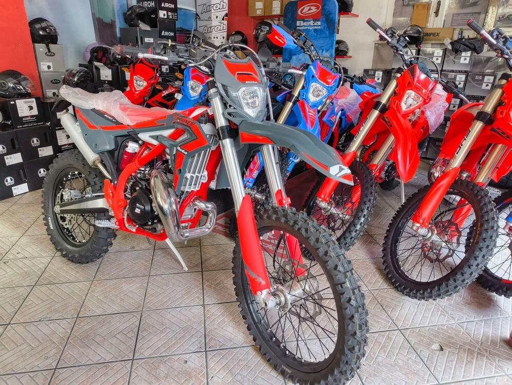 Betamotor Xtrainer 300 2T (2025) (2)