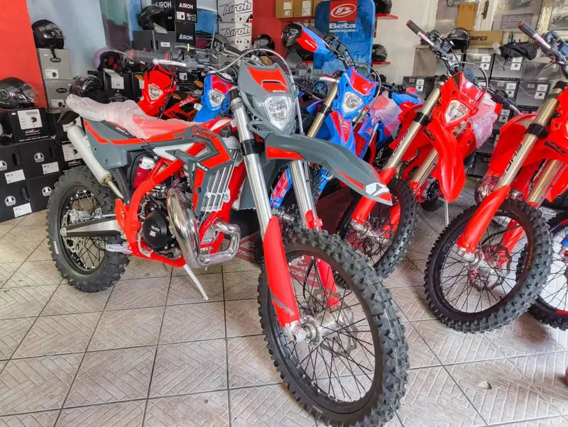 Betamotor Xtrainer 300 2T (2025) (2)