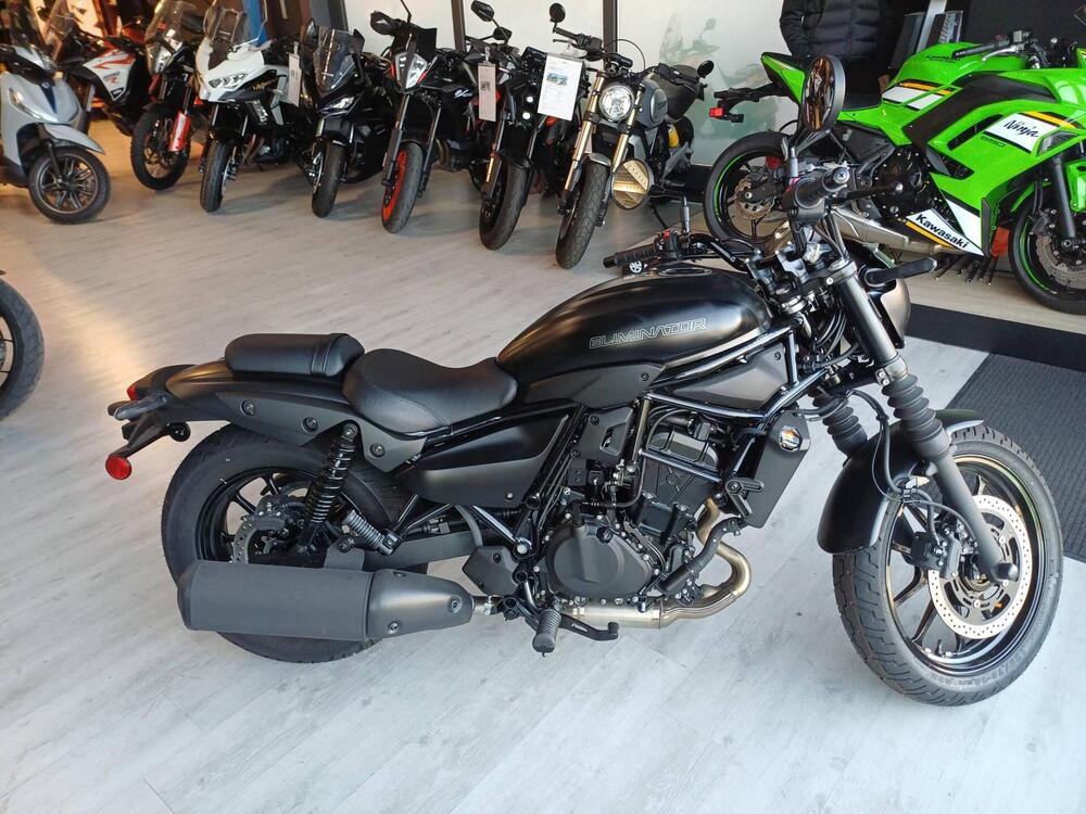 Kawasaki Eliminator 500 SE (2024 - 26) (2)