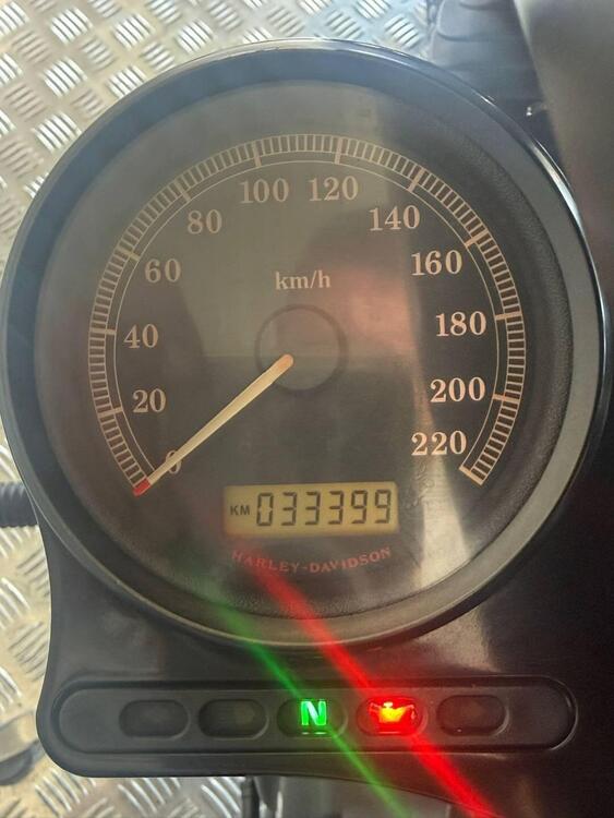 Harley-Davidson 883 Iron (2012 - 14) - XL 883N (3)