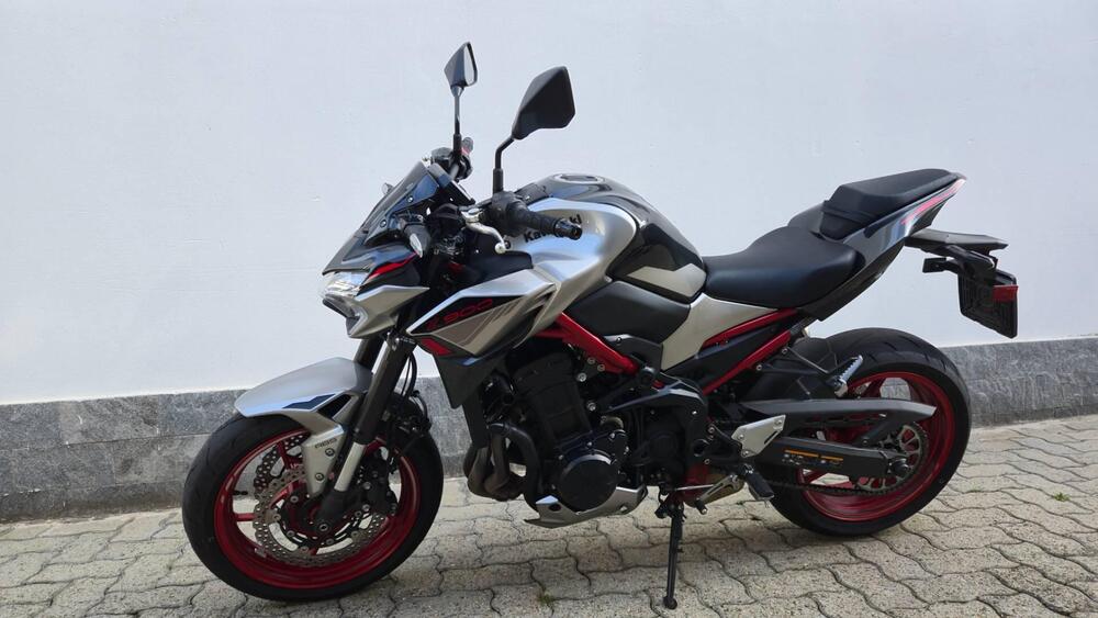 Kawasaki Z 900 (2021 - 24) (3)