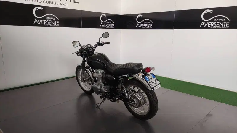 Kawasaki W 800 (2010 - 17) (3)