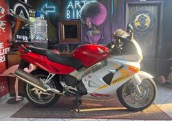 Honda VFR 800 (1998 - 01) usata