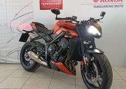 Triumph Street Triple 765 R (2023 - 25) usata