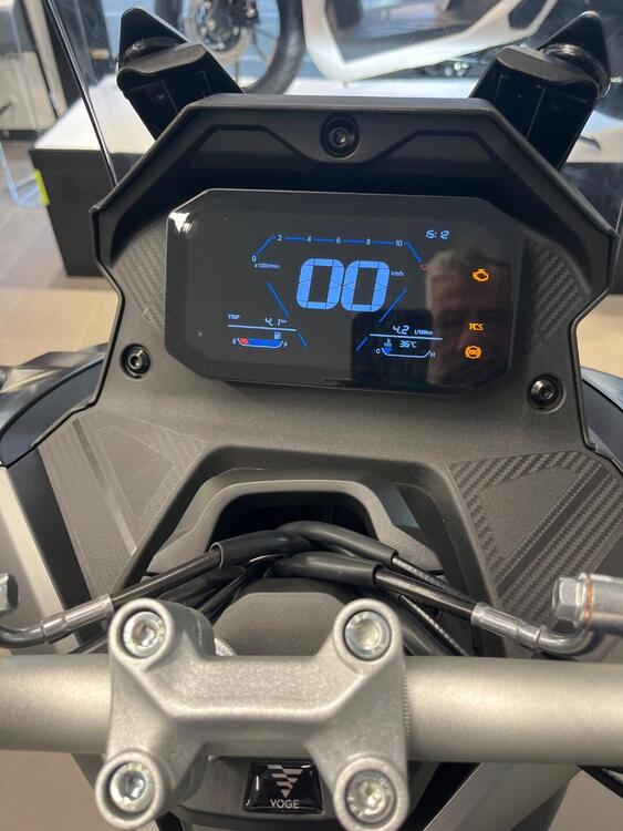 Voge Sfida SR1 ADV (2023 - 25) (3)