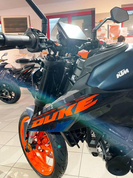 KTM 125 Duke (2024 - 26) (2)