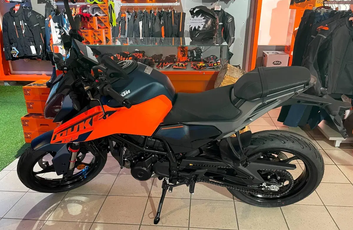 KTM 125 Duke (2024 - 25) (3)