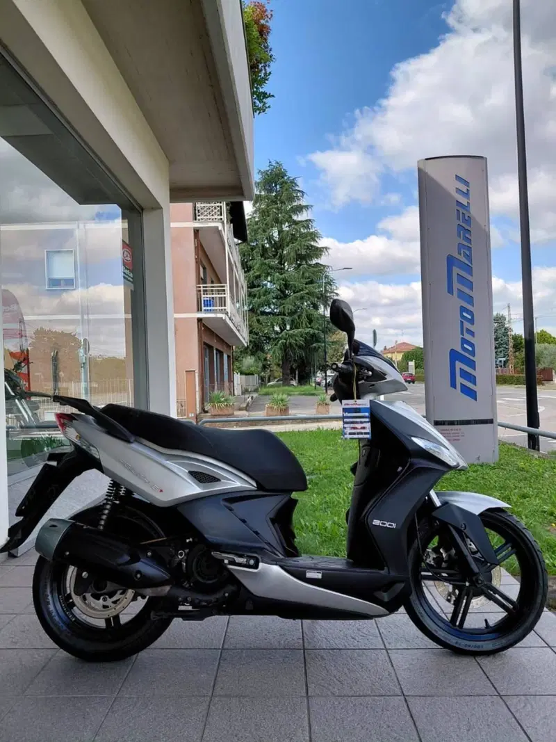 Kymco Agility 200i R16 + (2014 - 17) (5)