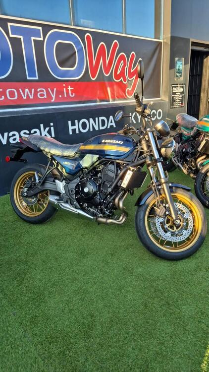 Kawasaki Z 650 RS (2025 - 26) (3)