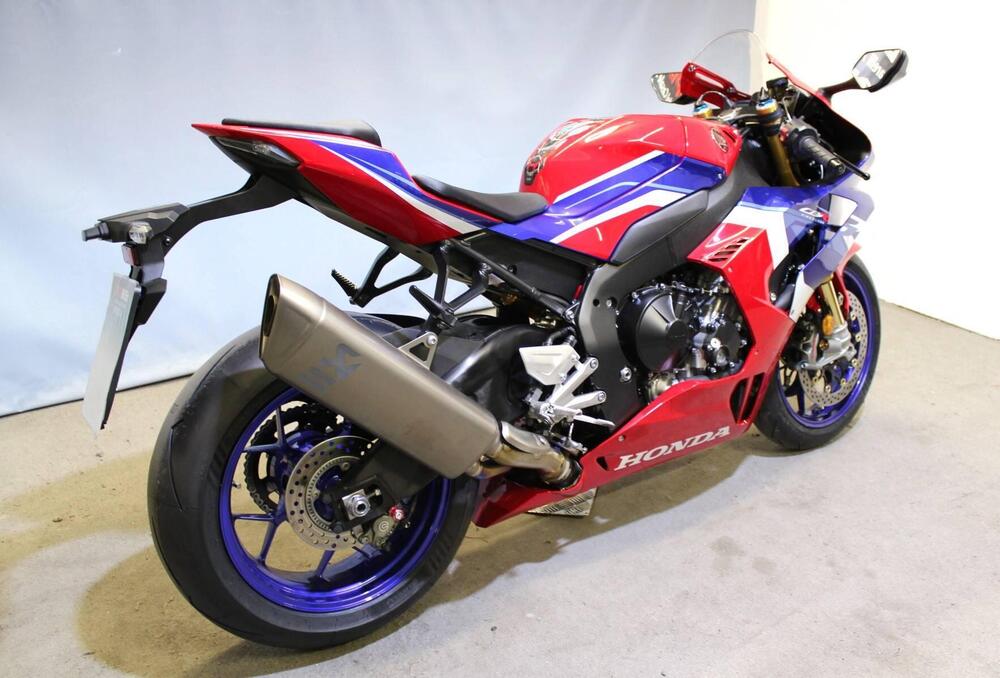Honda CBR 1000 RR-R Fireblade SP (2024 - 25) (4)