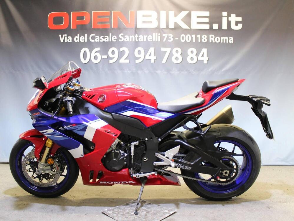 Honda CBR 1000 RR-R Fireblade SP (2024 - 25) (2)