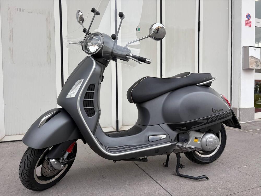 Vespa GTS 300 Super Sport ABS (2010 - 16) (2)