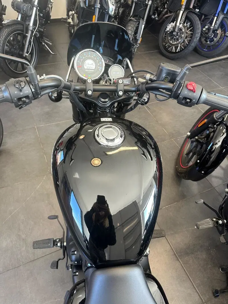 Royal Enfield Meteor 350 (2021 - 26) (7)
