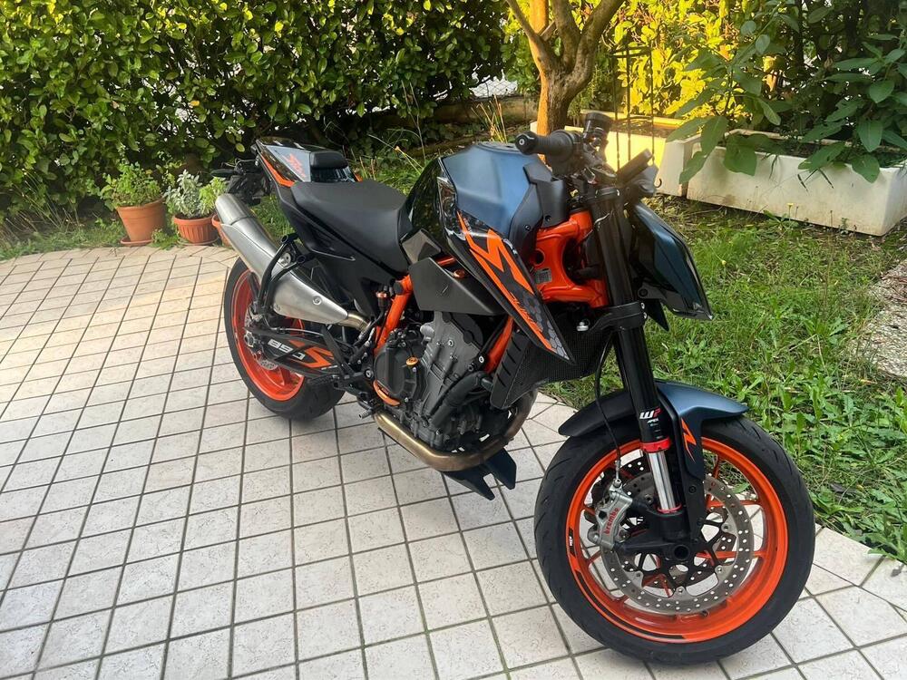 KTM 890 Duke R (2022 - 23)