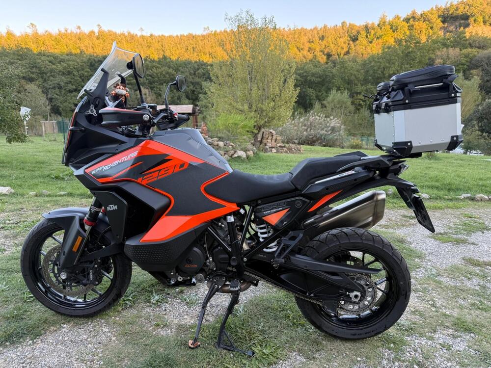 KTM 1290 Super Adventure S (2021) (2)