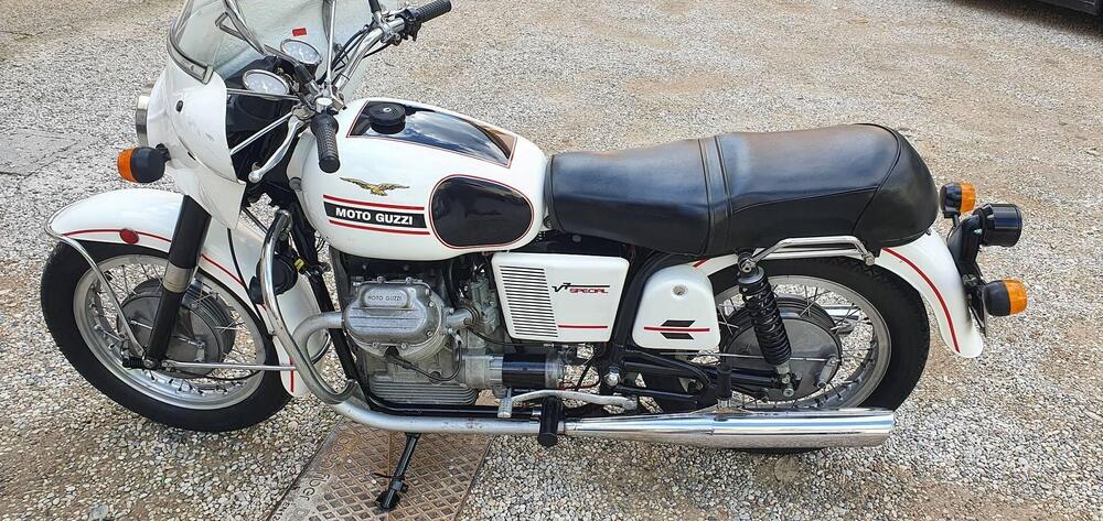Moto Guzzi V7 SPECIAL