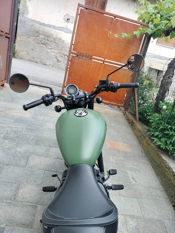 Royal Enfield Meteor 350 Fireball (2021 - 25) (2)