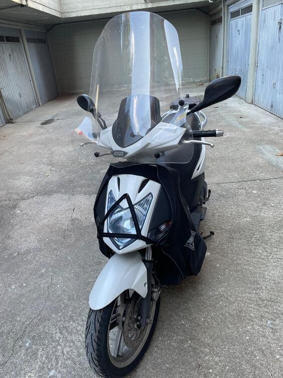 Kymco Agility 125 Carry (2011 - 17) (3)