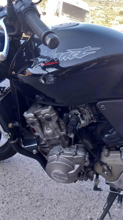 Honda Hornet 600 (2000 - 02) (5)