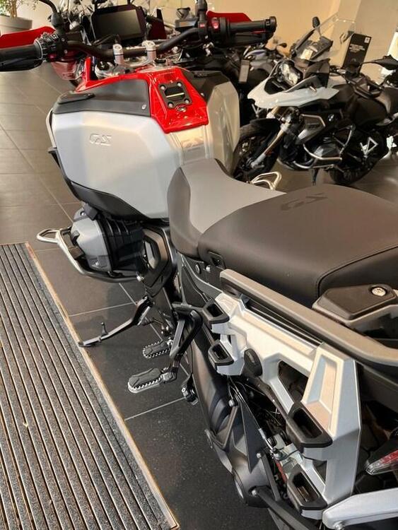 Bmw R 1300 GS (2023 - 25) (3)