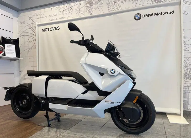 Bmw CE 04 (2021 - 25) (4)