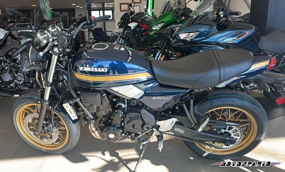 Kawasaki Z 650 RS (2025 - 26) (5)