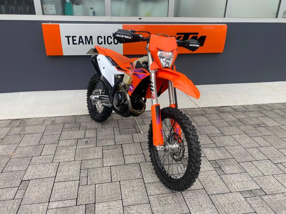 KTM 250 EXC-F (2024) (2)