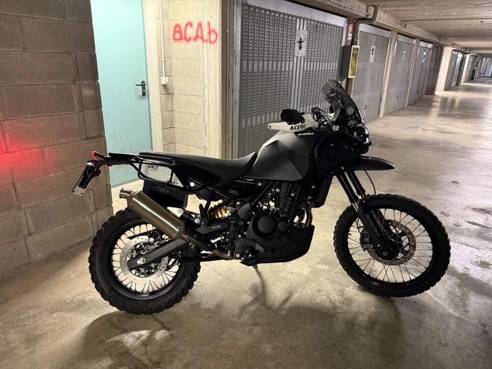 Royal Enfield Himalayan 450 (2024 - 25) (2)