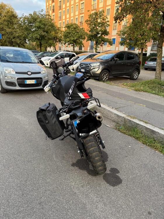 Royal Enfield Himalayan 450 (2024 - 25) (3)