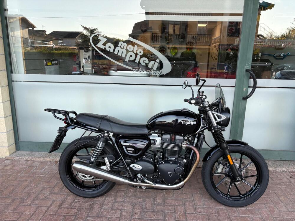 Triumph Street Twin 900 (2021 - 22)