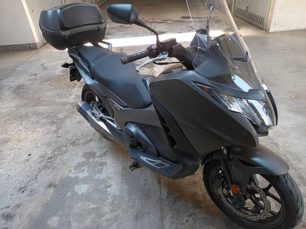 Honda Integra 750 DCT (2016 - 17) (4)