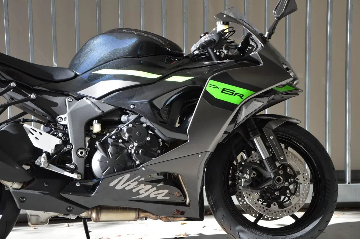Kawasaki Ninja 636 ZX-6R (2024 - 26) (2)