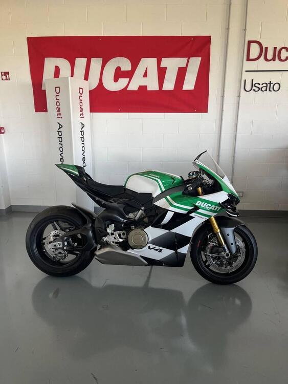 Ducati Panigale V4 Tricolore (2025) (3)