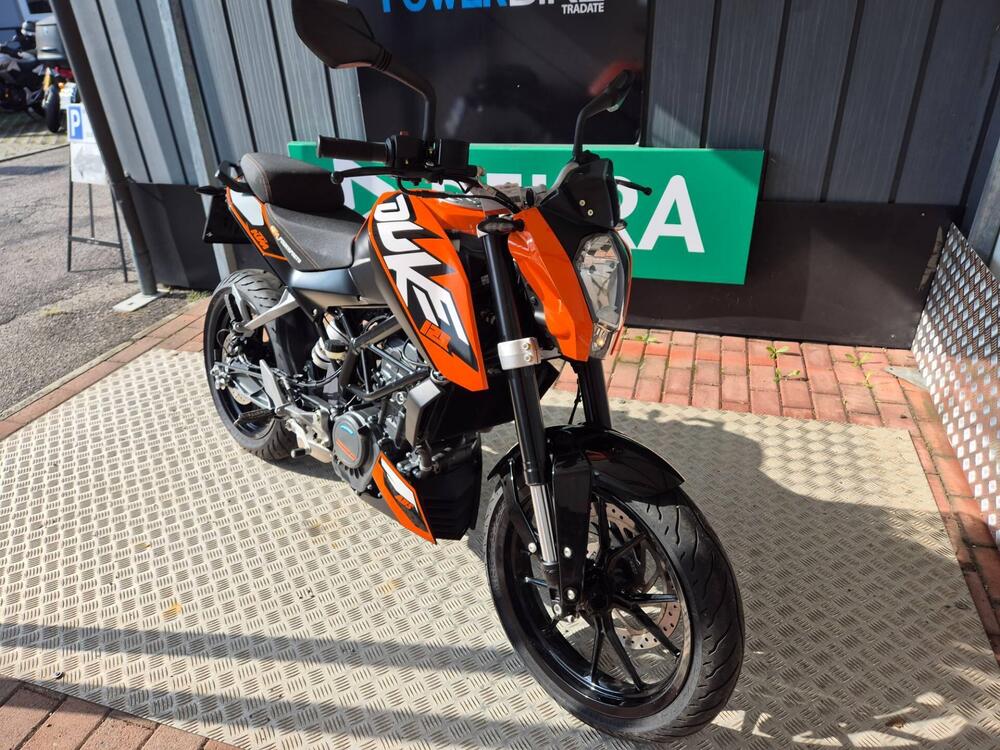 KTM 125 Duke ABS (2013 - 16) (2)