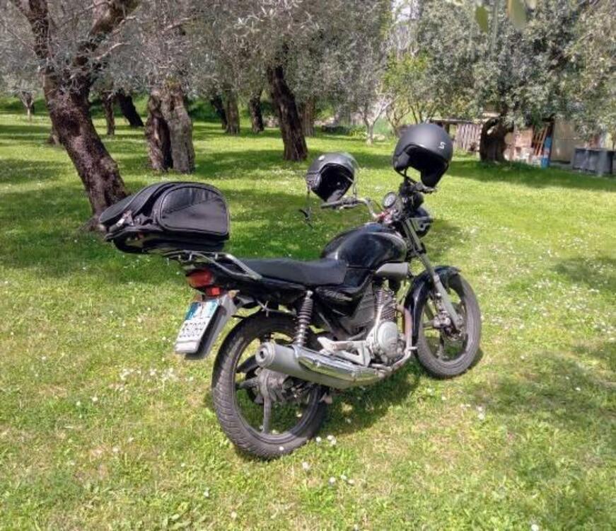 Yamaha YBR 125 (2005 - 09) (2)