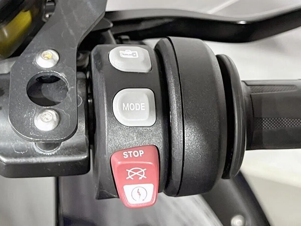 Bmw K 1600 GTL (2010 - 16) (4)