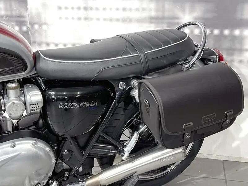 Triumph Bonneville T120 (2016 - 20) (3)