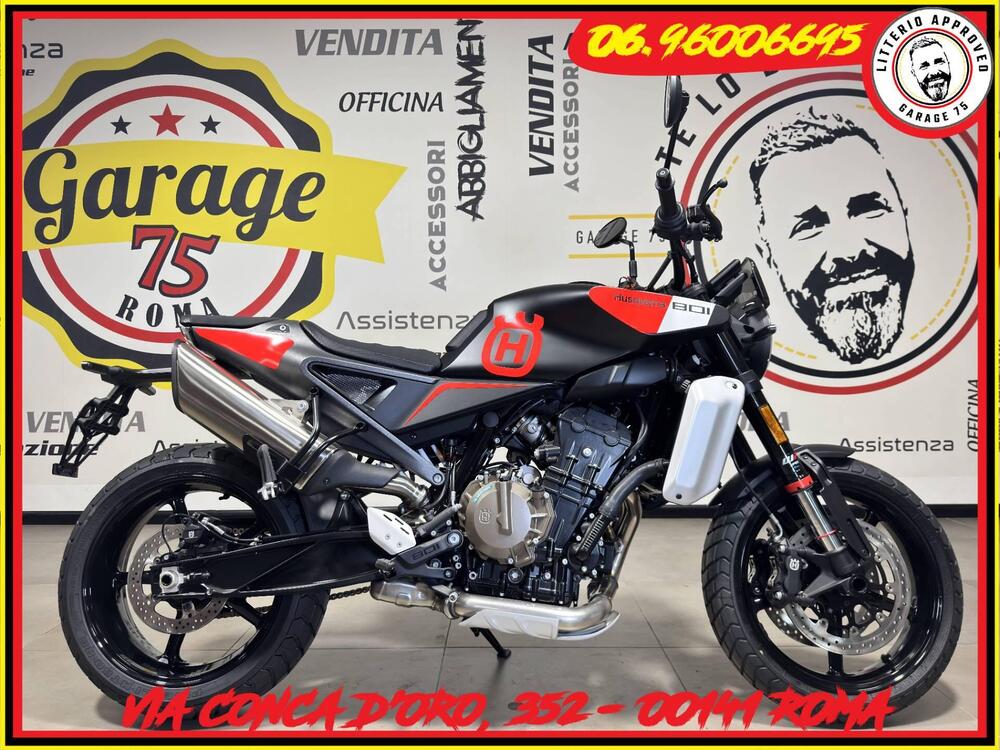 Husqvarna Svartpilen 801 (2024 - 25)