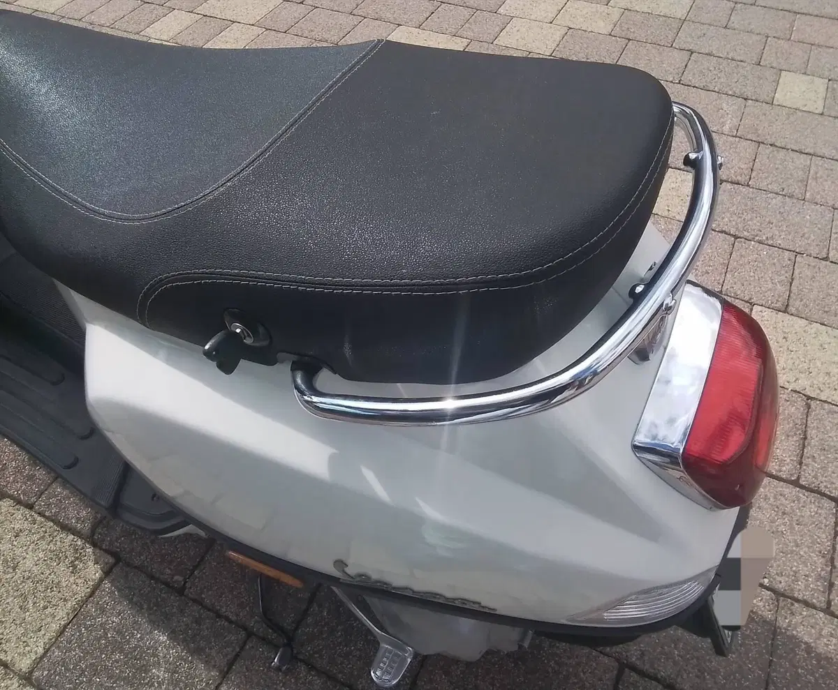 Vespa LX 50 2T (2009 - 14) (4)