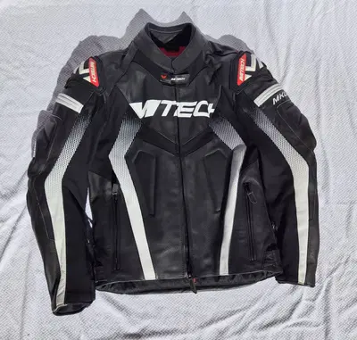 Giacca in pelle MTech MKGP TG 46