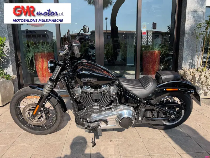 Harley-Davidson Street Bob 117 (2025 - 26)