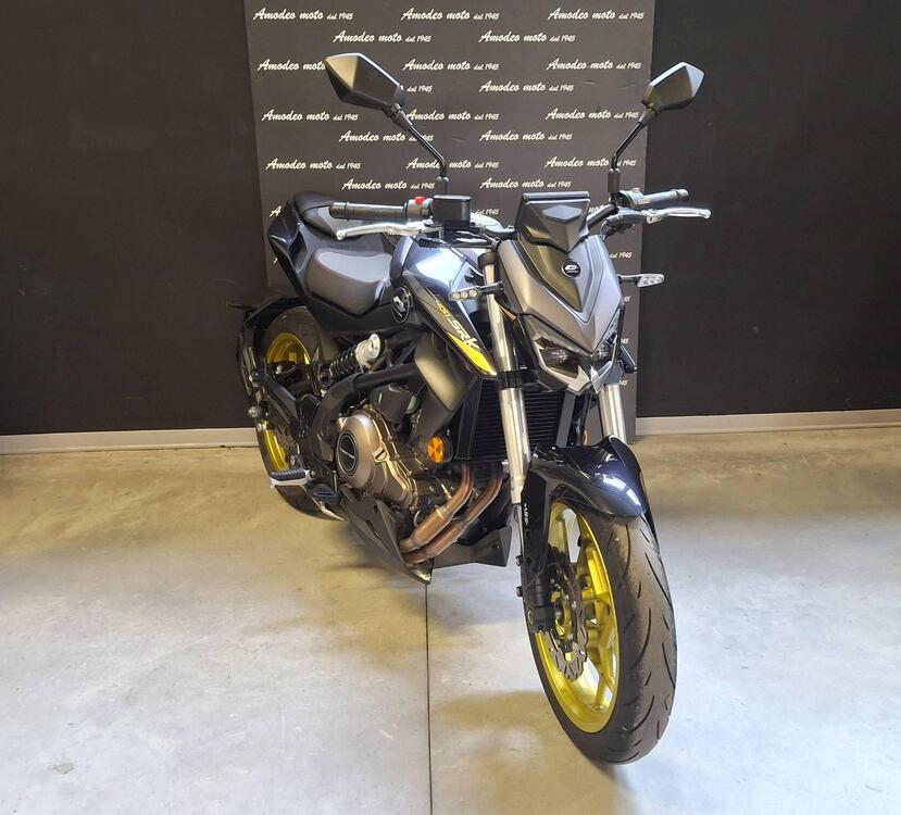 QJ Motor SRK 400 (2023 - 25) (2)