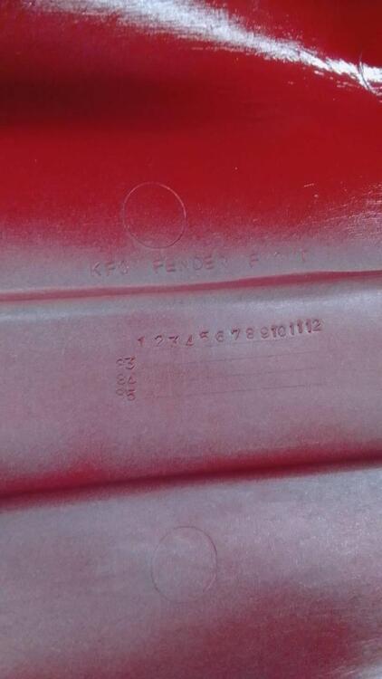 COPERCHIO LATERALE DX DOMINATOR Honda (2)