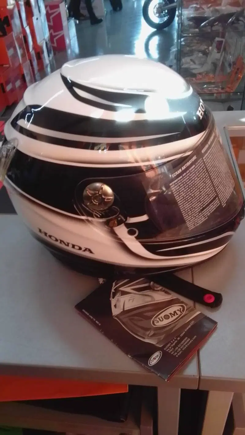 Casco SUOMY VANDAL (4)